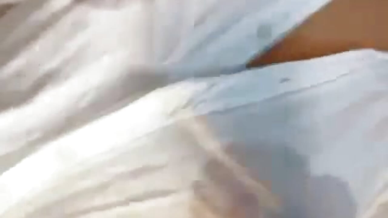 Do you like wet t-shirts love? ❤🥵 - Vídeo de Samaantha-White, modelo de vídeos
