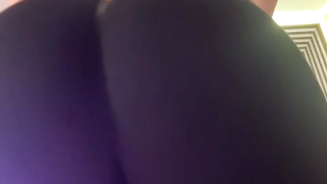 I know this body make you crazy! Don't waste your time and come to play with me! — filmik Samaantha-White, modela(-lki) na kamerkach