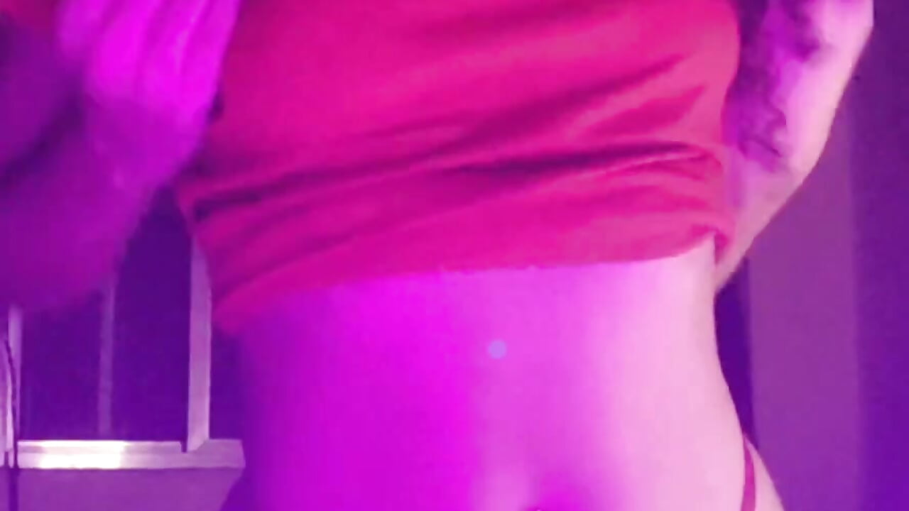 exibicionismo pink 💗 - video di lessaeumesma8 modella di cam