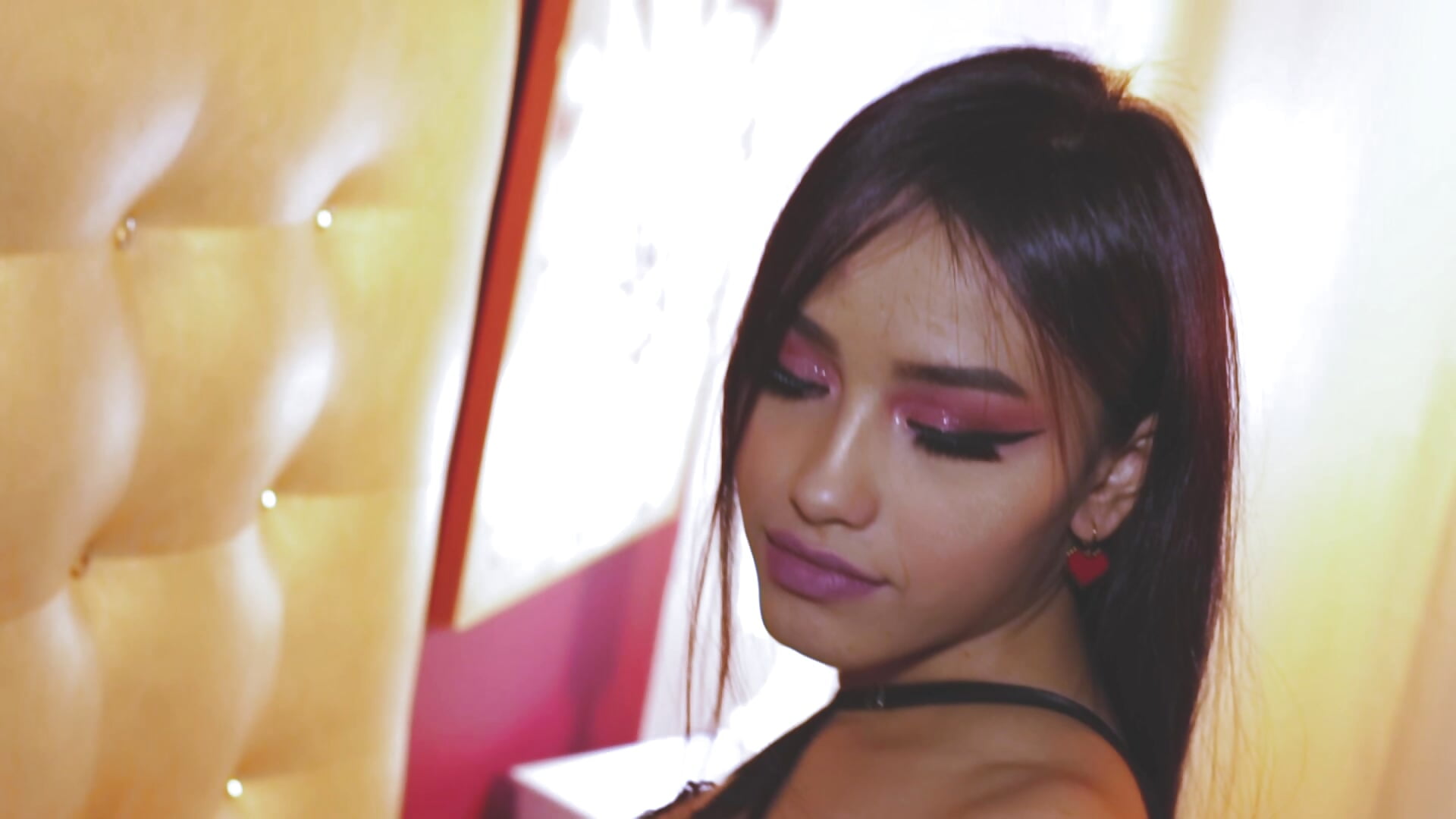 WELCOME - video by Demyraii cam model