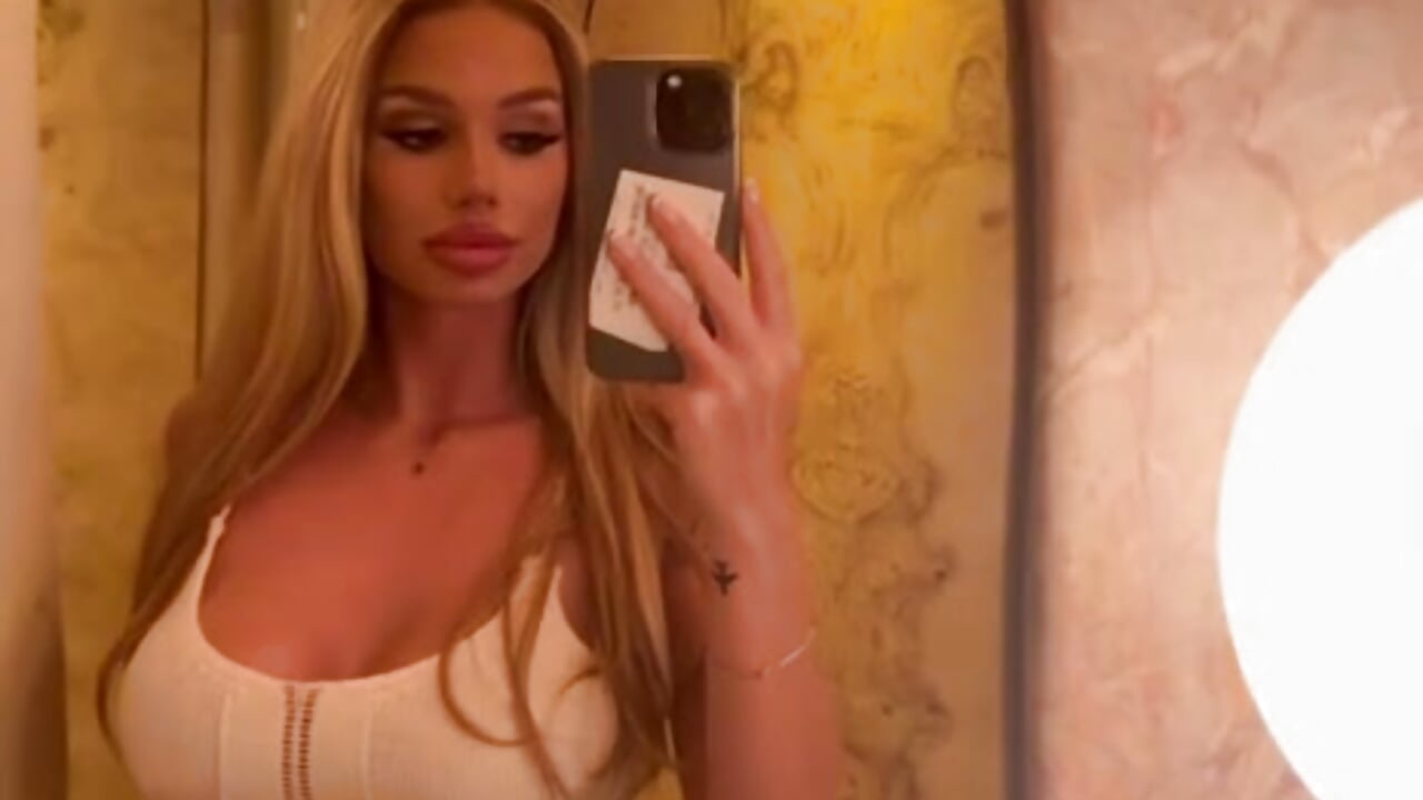 Mirror check 7