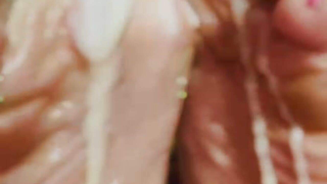 Just savor them and lose yourself in them 🔥🔥 - Video von Little_Jenni Cam-Model