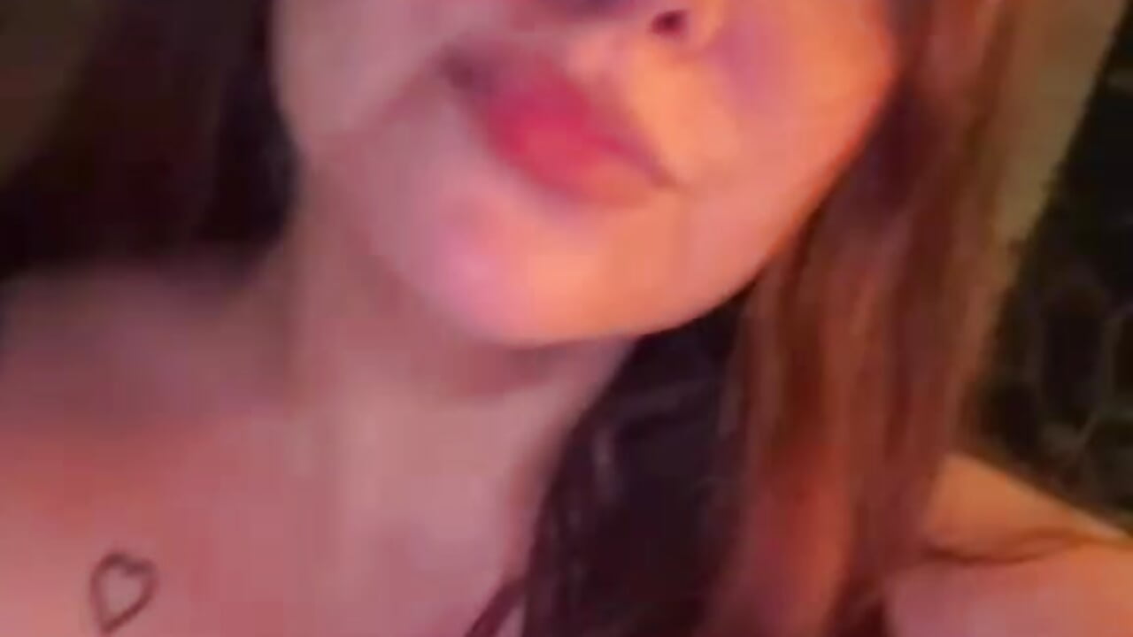 Cómo Here ! 💋 - Video von Amelia_3092 Cam-Model