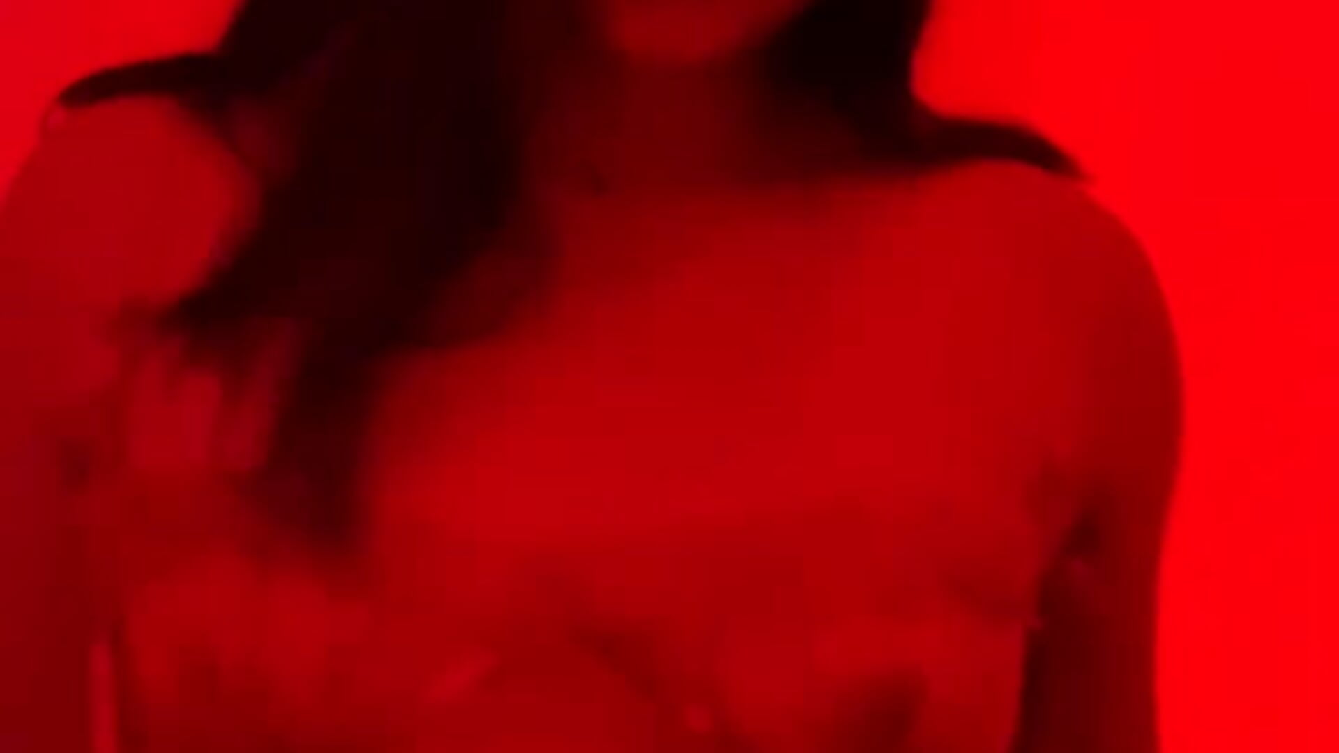SEXY DEVIL