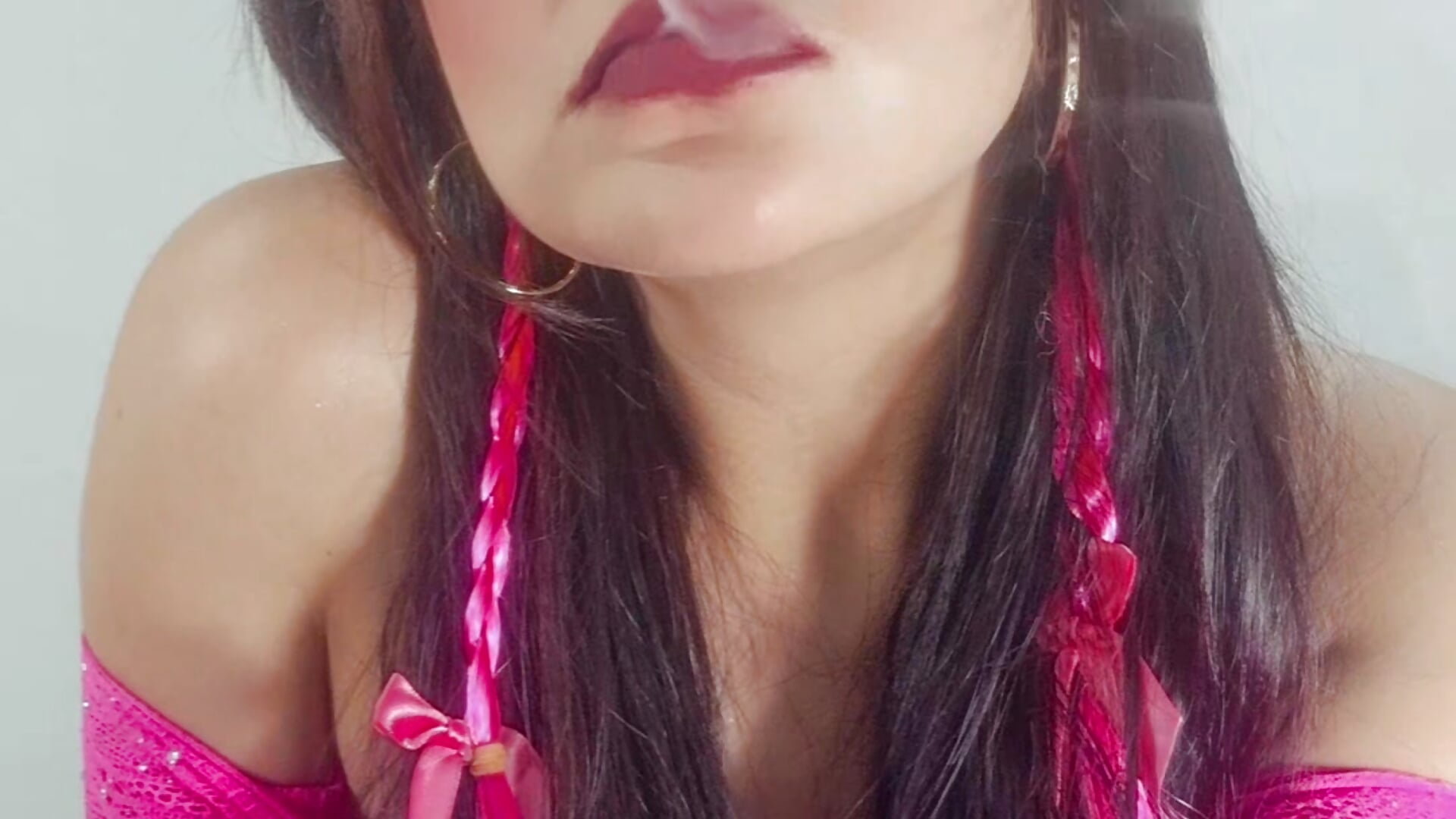 Hot - video by cleopatraa cam model