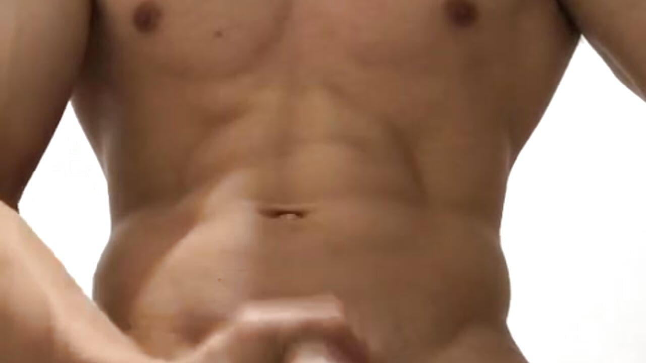 CUMSHOT IN YOUR MOUTH AND FLEX - video by ConnorSantos cam model