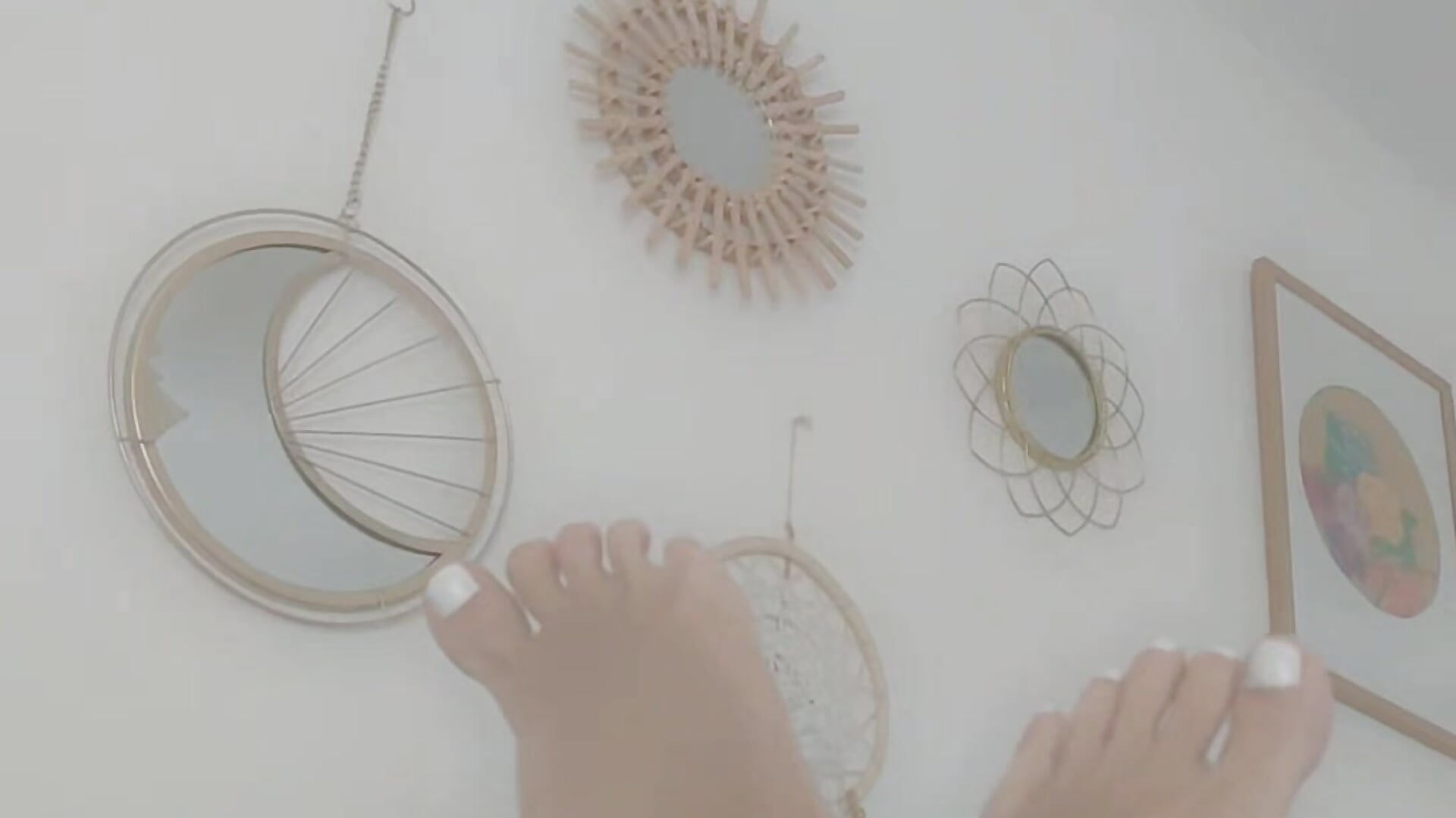 🦶SHOW FEET❤️ - vídeo de la modelo de cam Luna_Kitanna