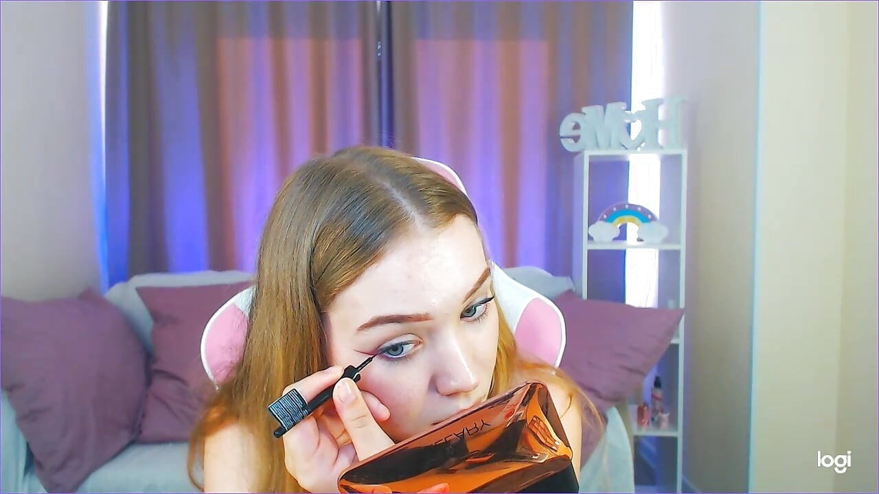 Make Up