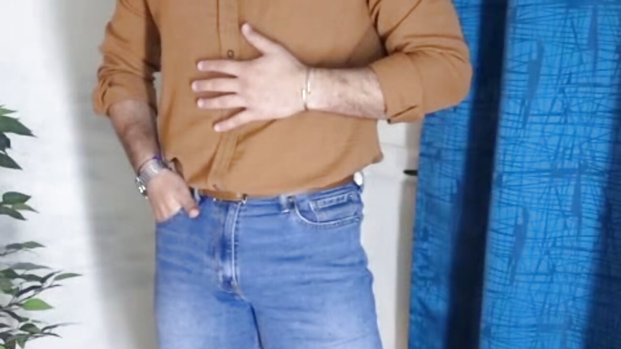 My mother told me since I was young that I was pretty, and well I believed it hahaha. - βίντεο μοντέλου HenryBenso