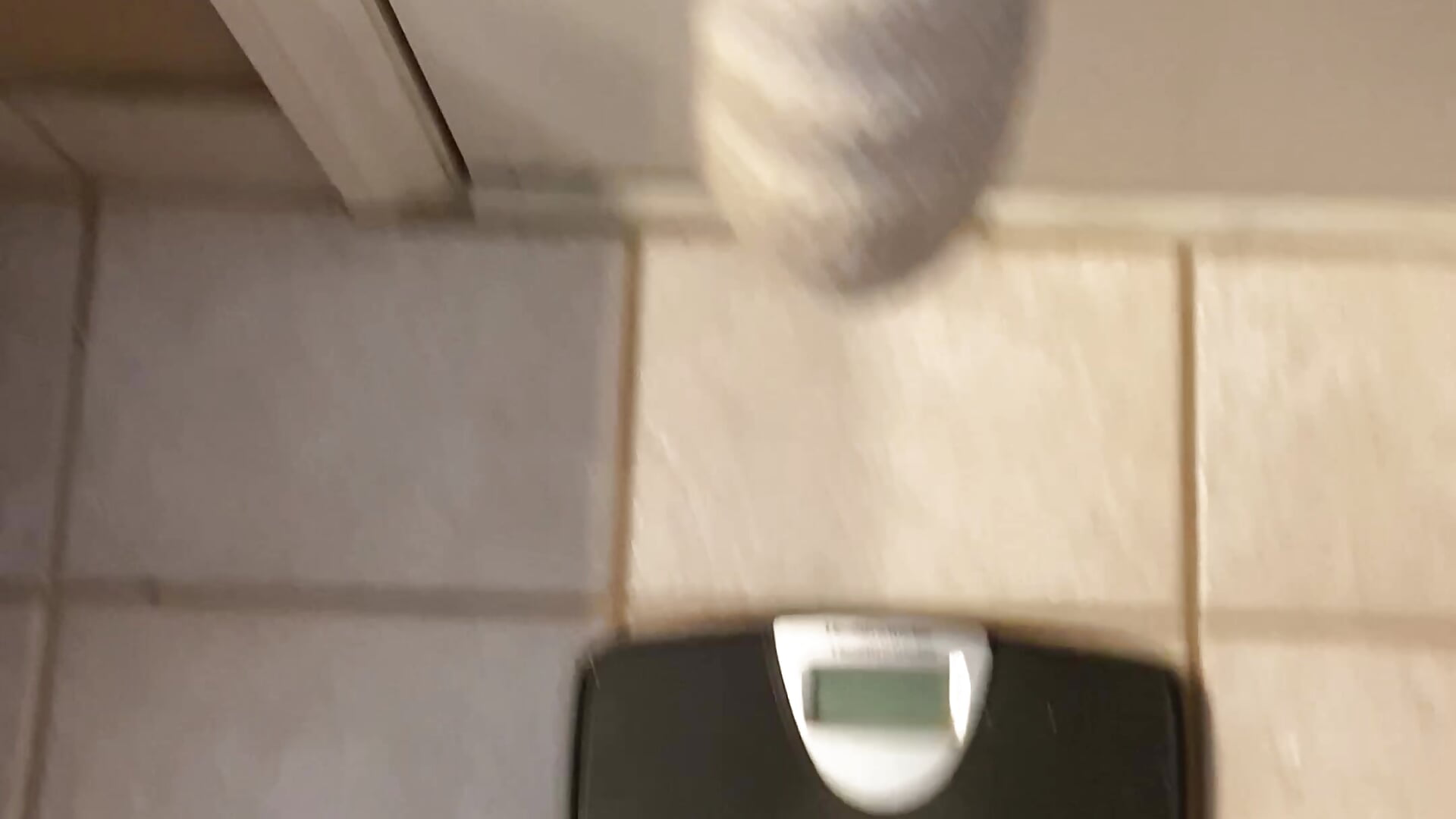 Day 2 Weigh in - video của người mẫu cam MsPiggy420