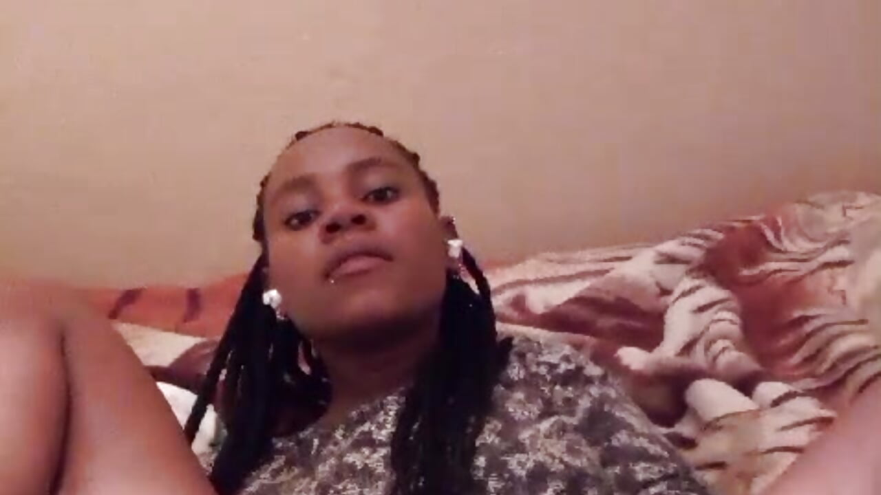 squirt 💦 - Vídeo de pinkiechebet, modelo de vídeos