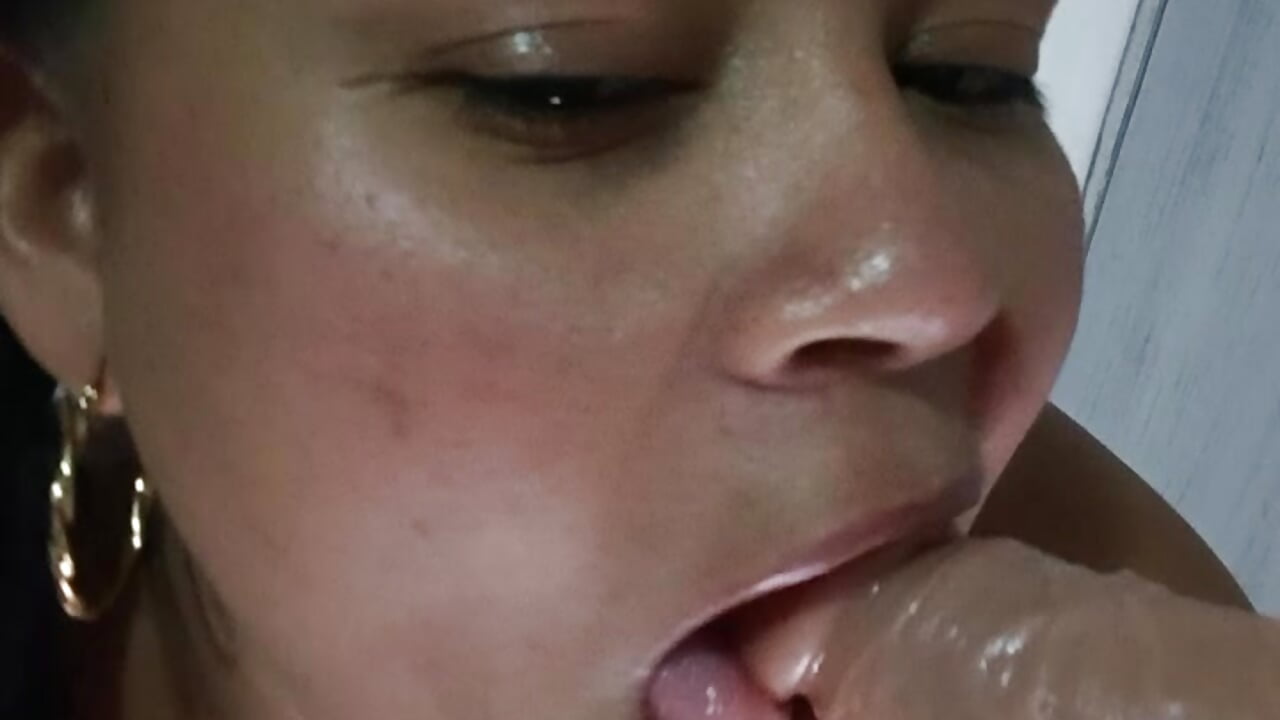 having an big orgasm - video by Youprinces2025 cam model