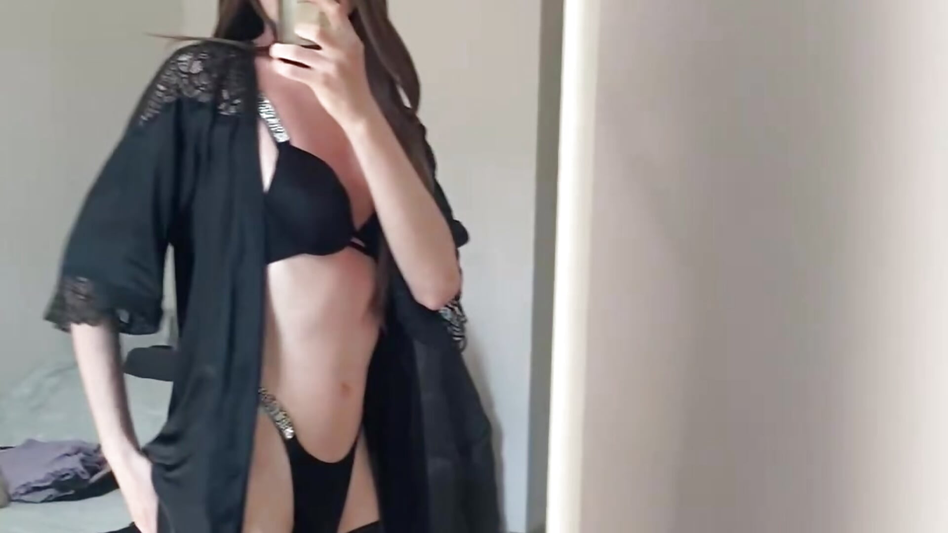 full video:) - فيديو من monicastark_ موديل الكام