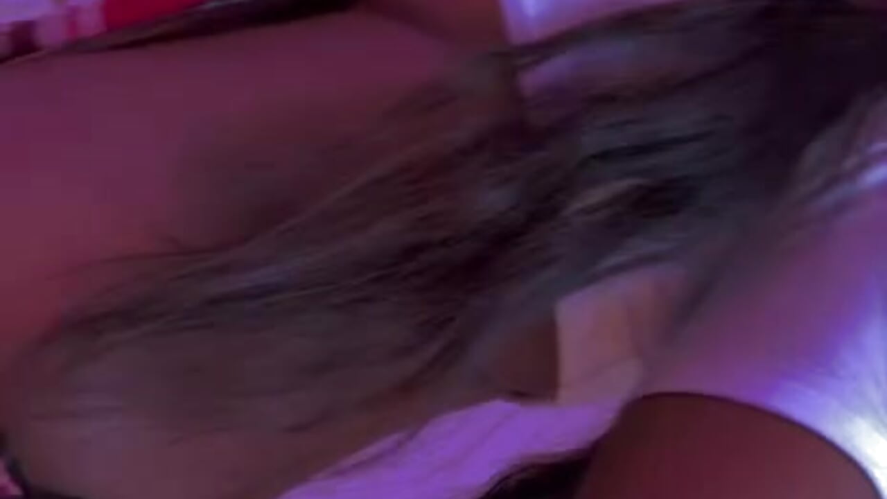 sexy lady 🥵🍑 - video by NicholScully cam model