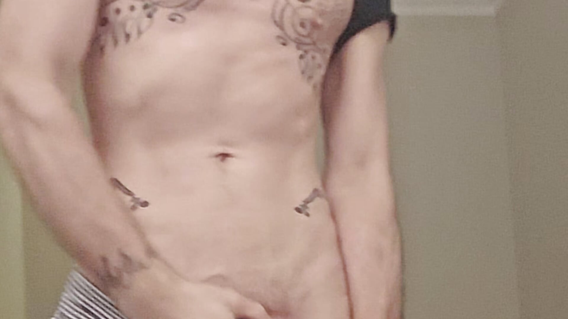 🔥RAW 9 INCH UNCUT DICK STARVING FOR DADDY🔥 - vidéo de RAWPUSSYBOY69@xh