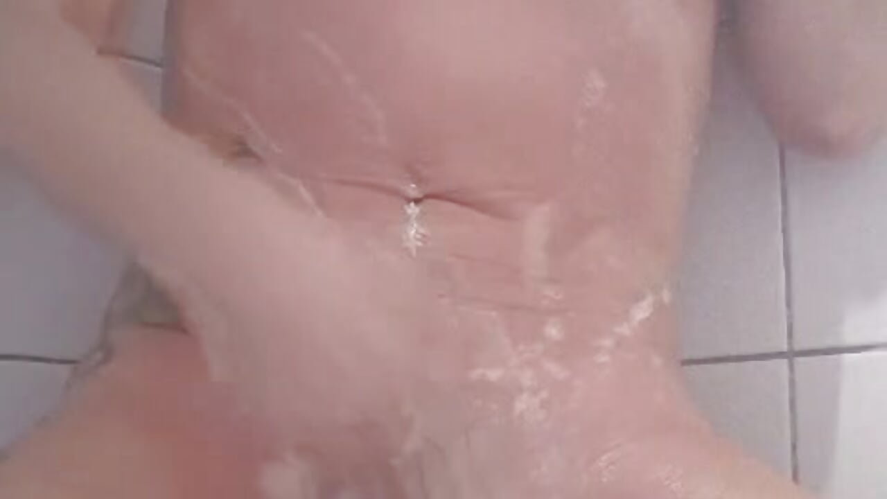 Geil unter der Dusche