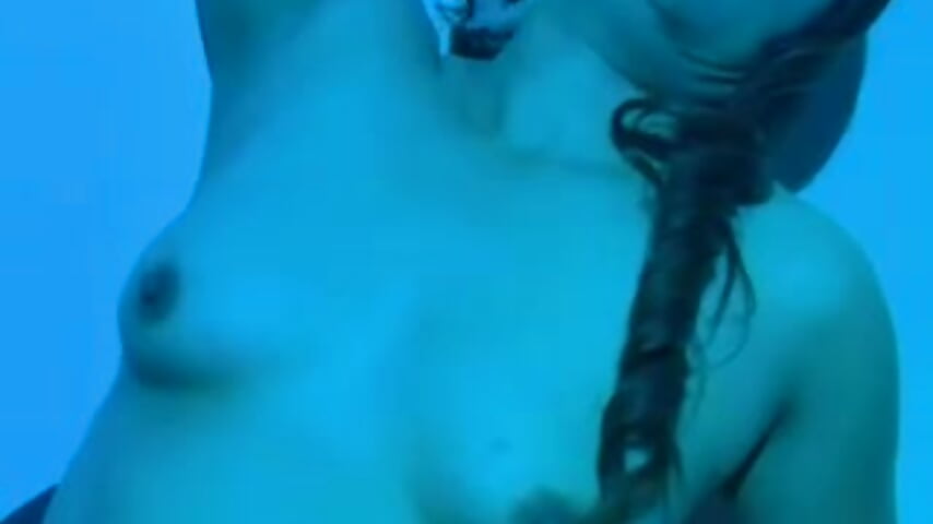 Tities Neon