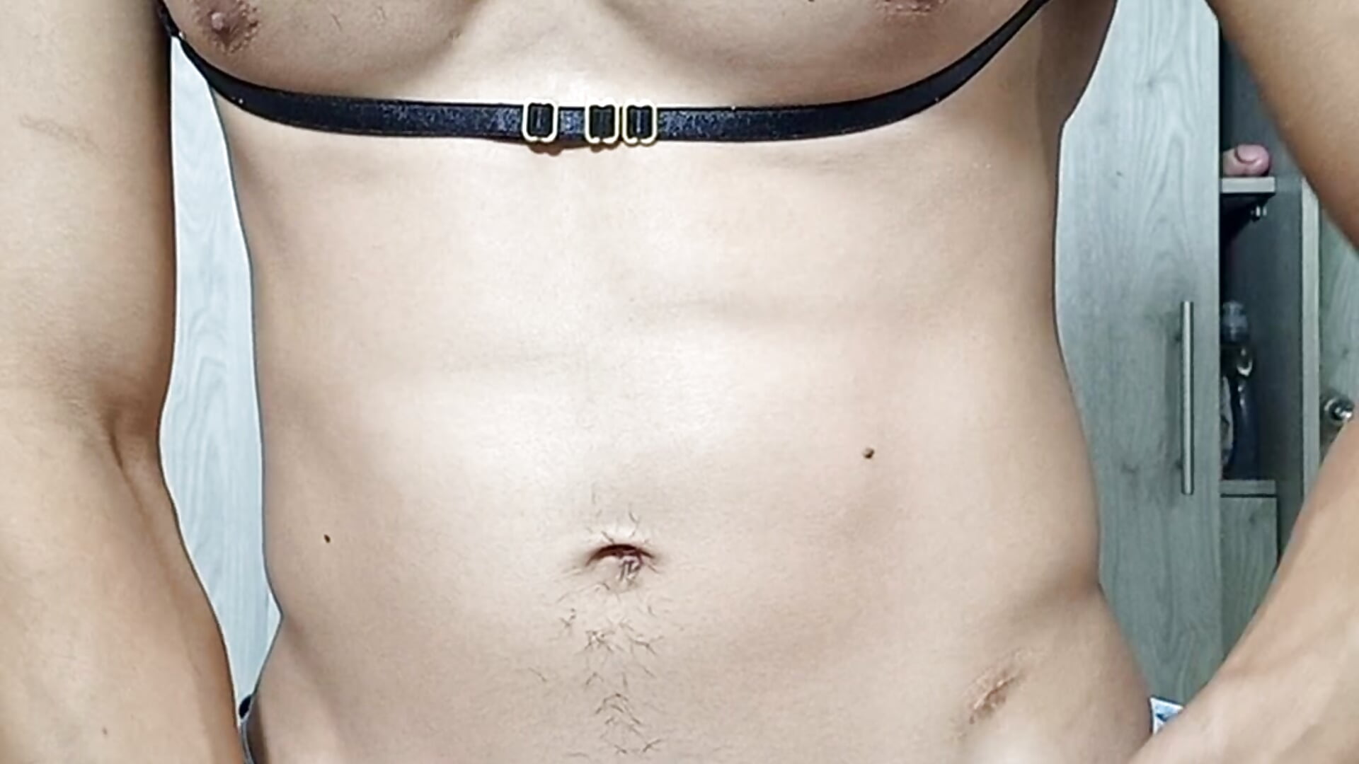 Mike is very sexy and cums so hot - video by Brunocuttie94 cam model