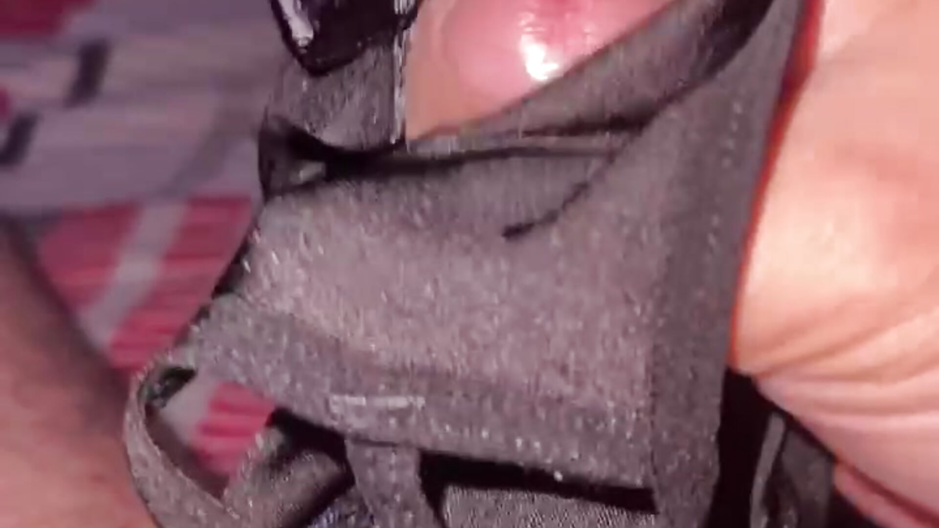 WhatsApp Video 2026-03-04 at 19,33,09 (1) - video van kbzaou cam-model