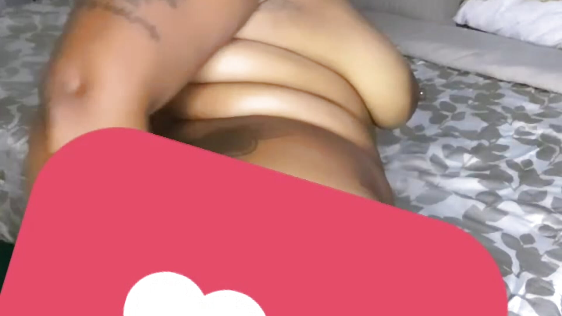 trim,2C5DCAAA-D9ED-4FE6-98A5-41B0FFDE45B5 – video af MakeMeCumAsia cam-model