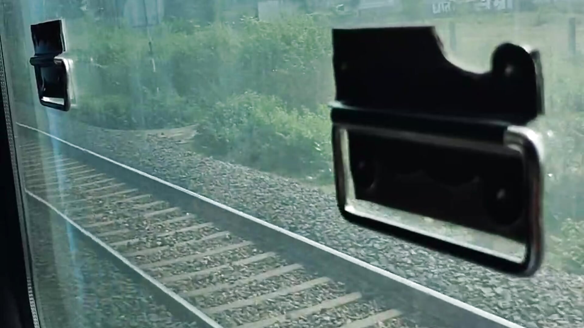 Mumbai to Kolkata - video by findmemylove cam model