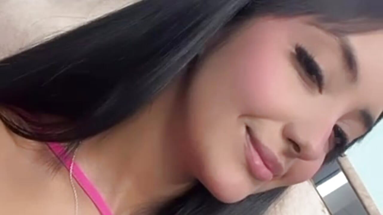 candy juli - video by emma_candy20 cam model