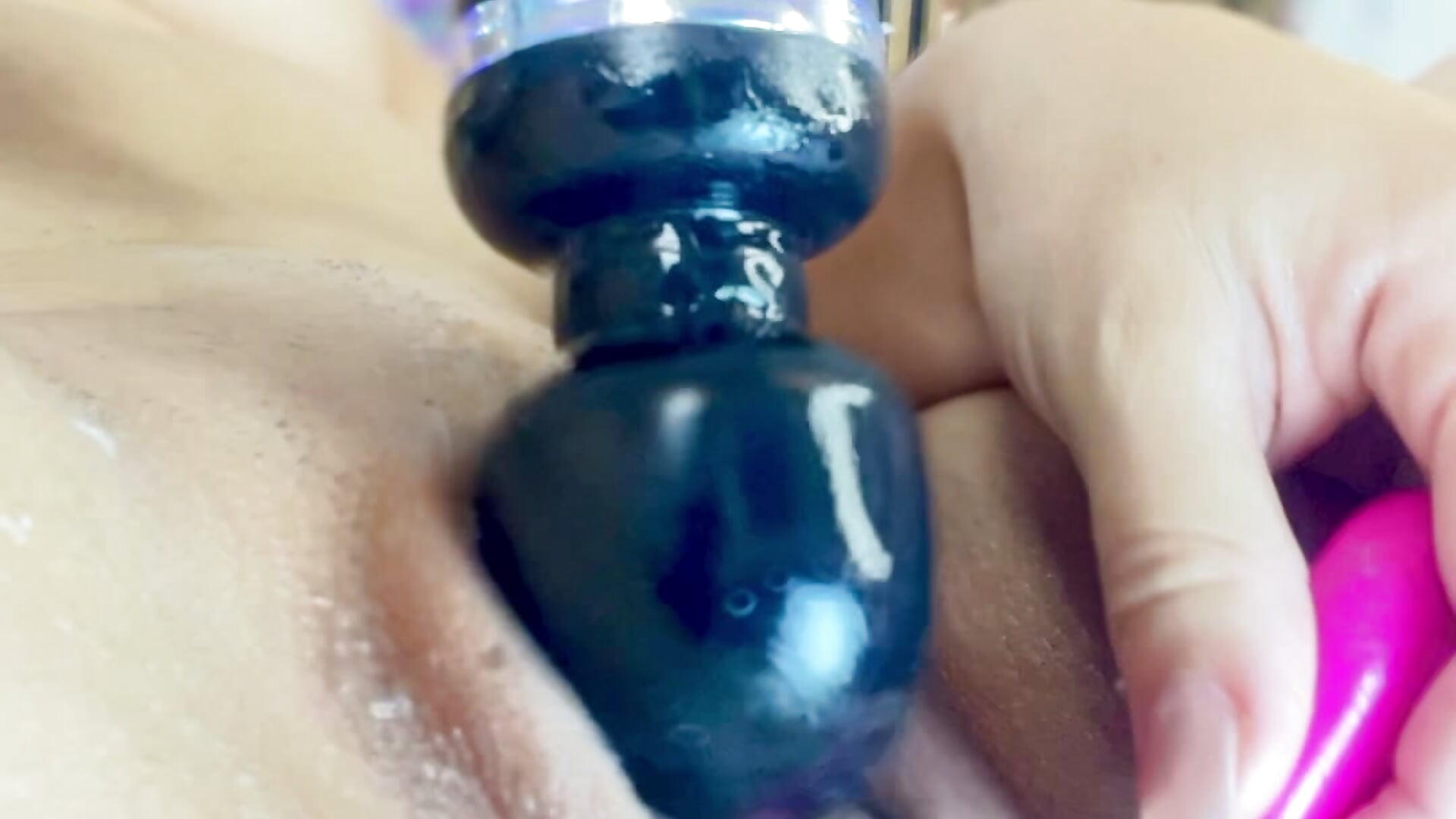 Creamy and wet 🤤😏