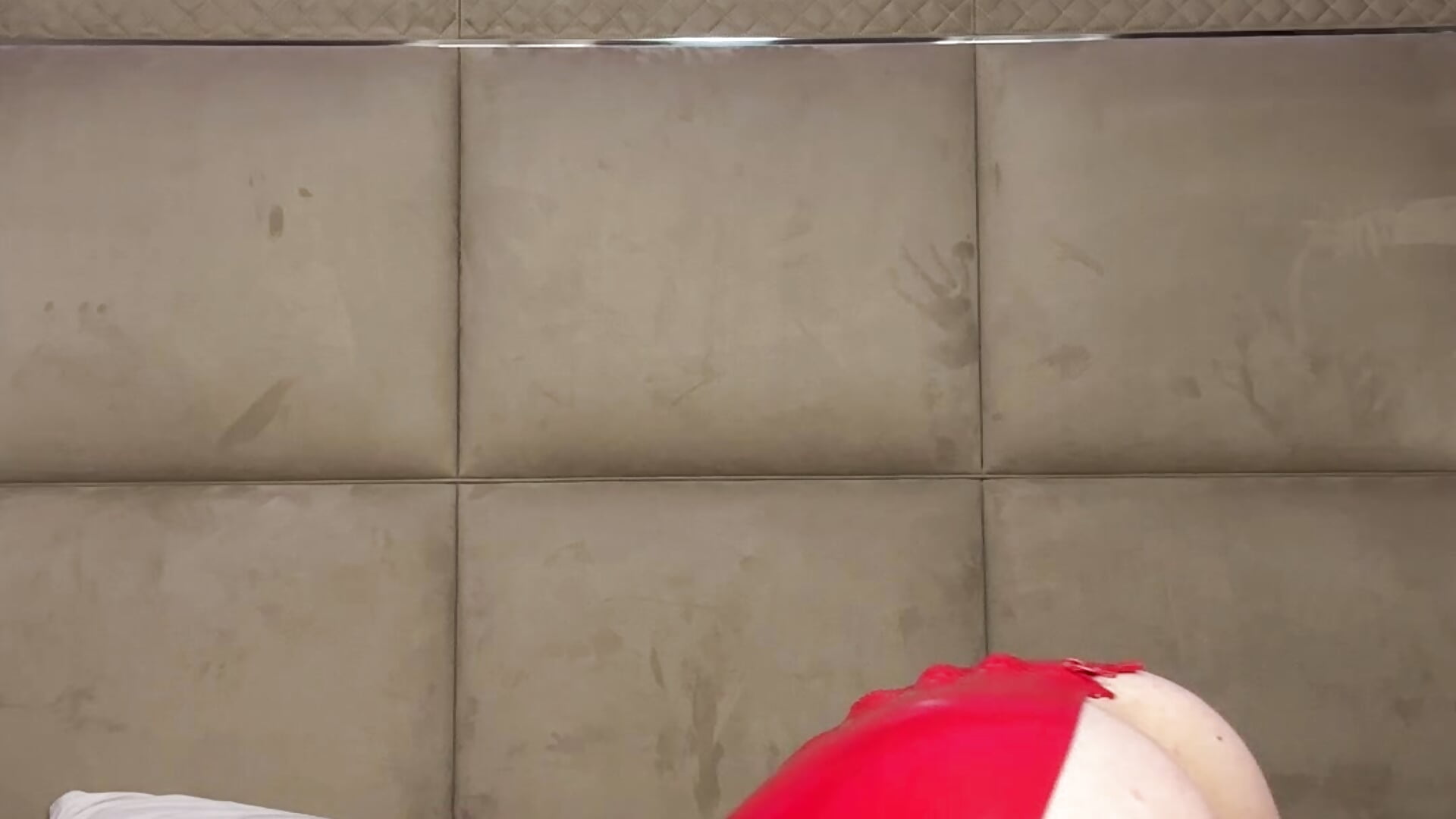 Ass in red dress❤️‍🔥 - video by SugarMuse cam model