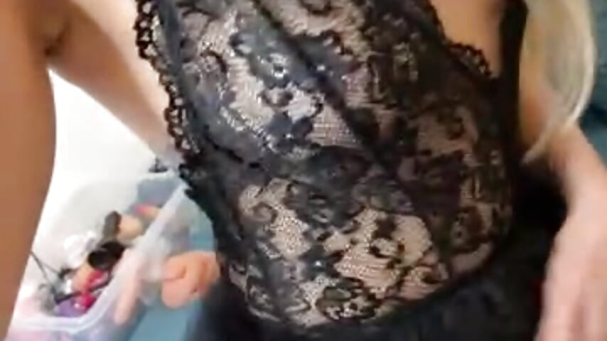 73761726356__EF64D309-120E-4D5F-ADBF-093B6C40258D– misscharlottezz kameramodell videója