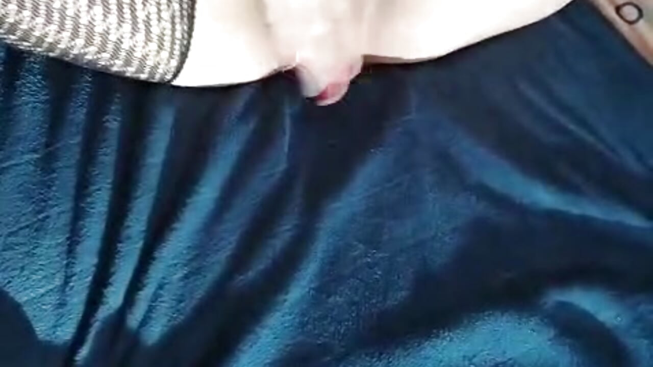 Slap pussy - video by Gili_Naval cam model