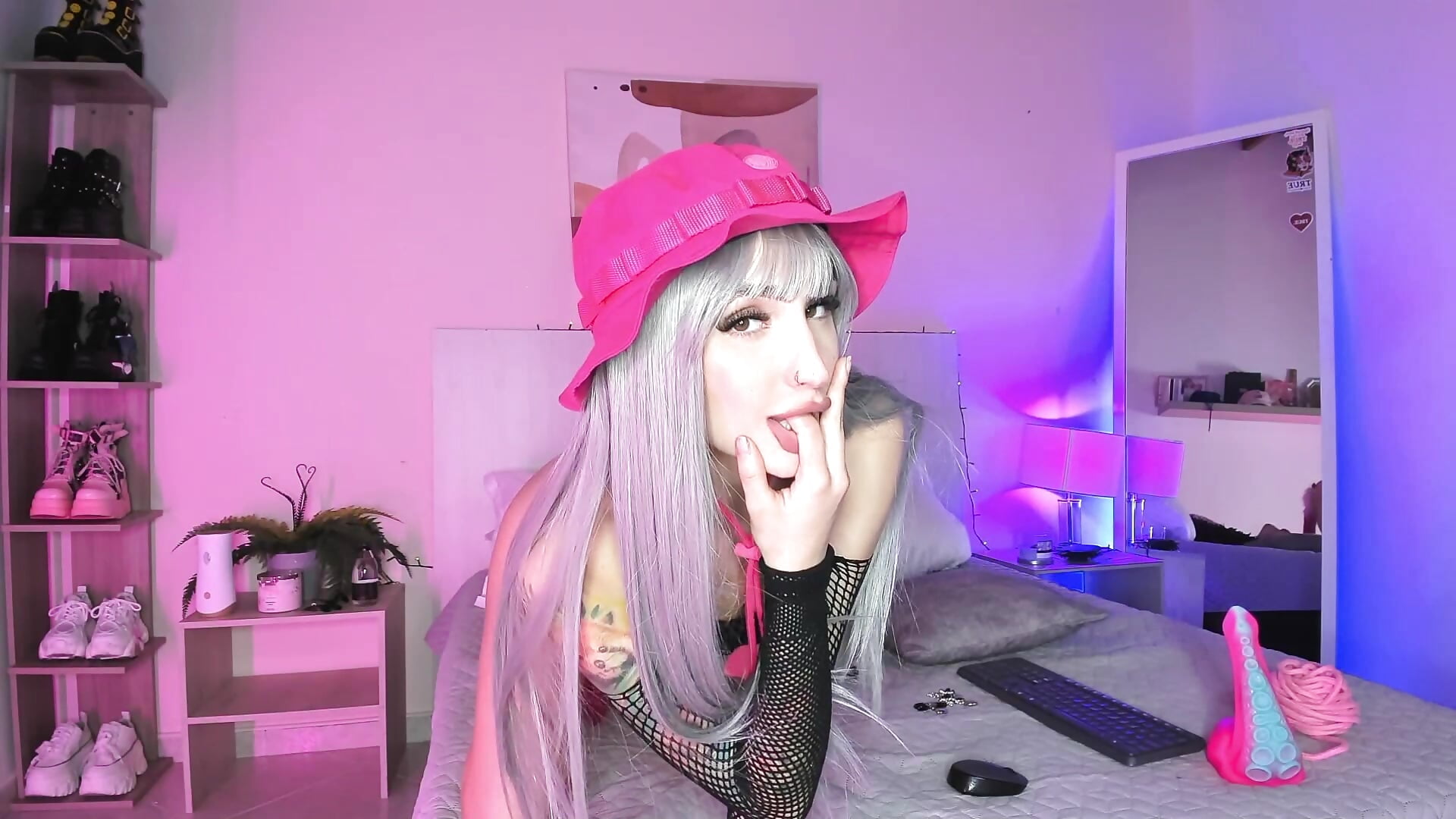 I wanna suck u!