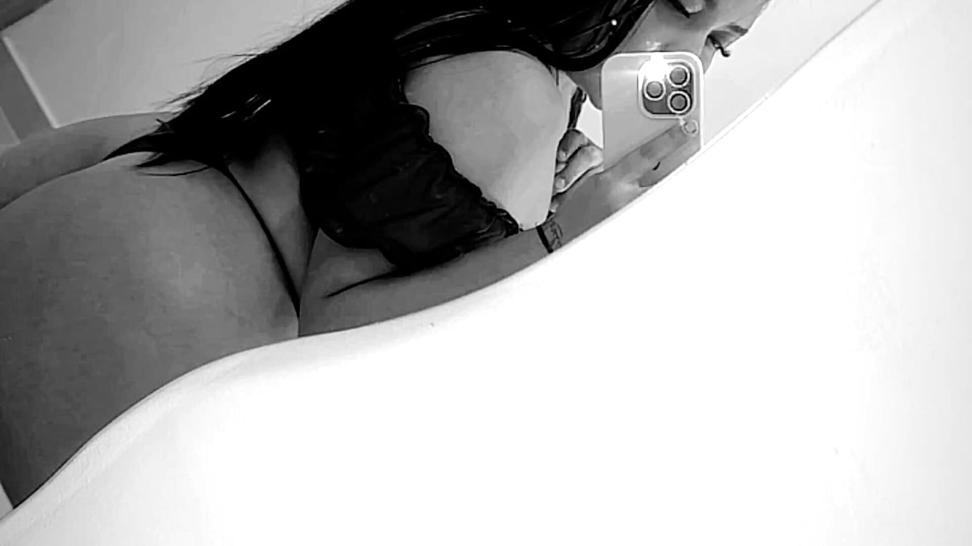 👀🍑💋 - video by Emily_Cooper7 cam model