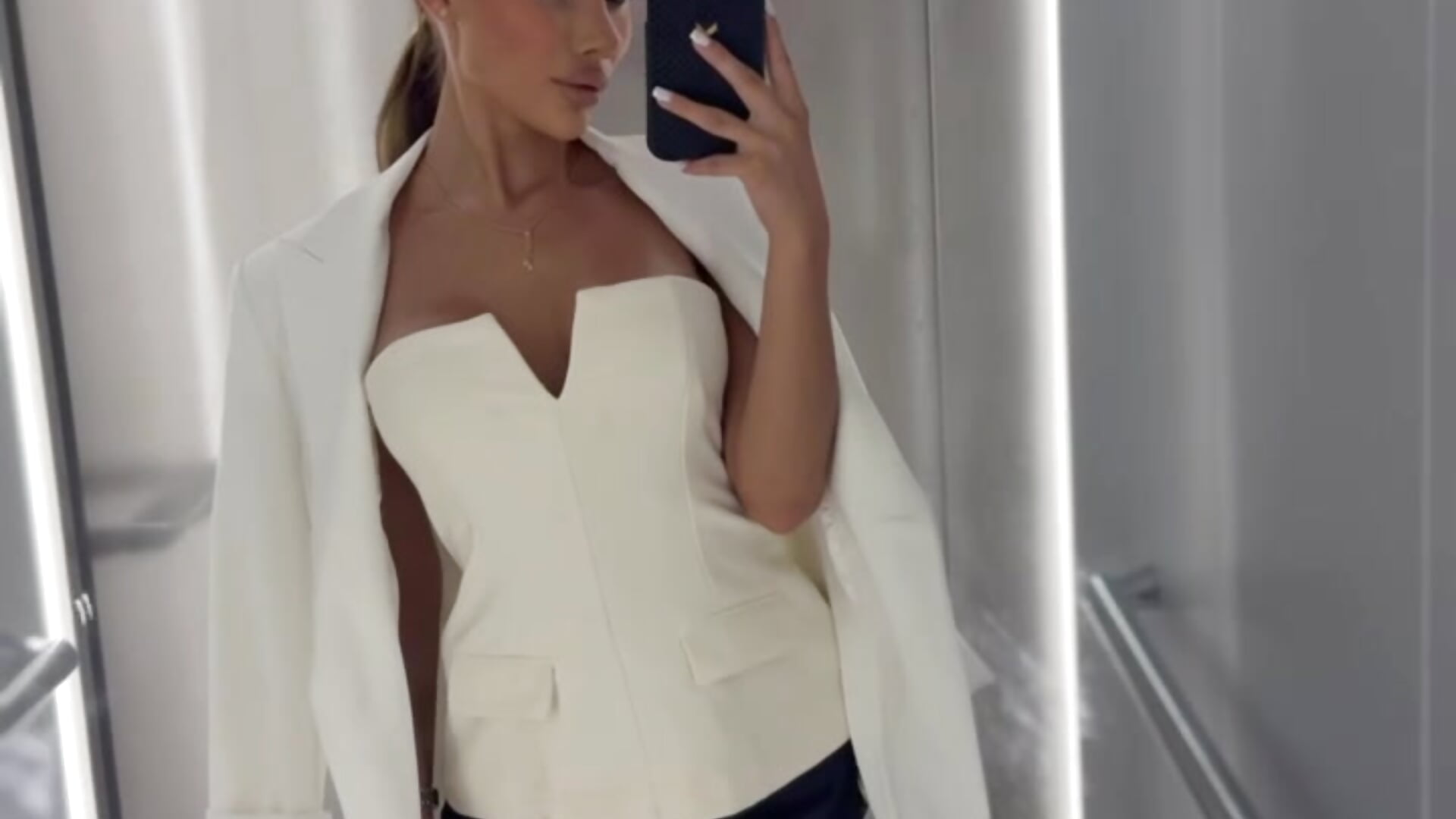 A little Monaco magic never hurt anyone - video by AvaHeath cam model