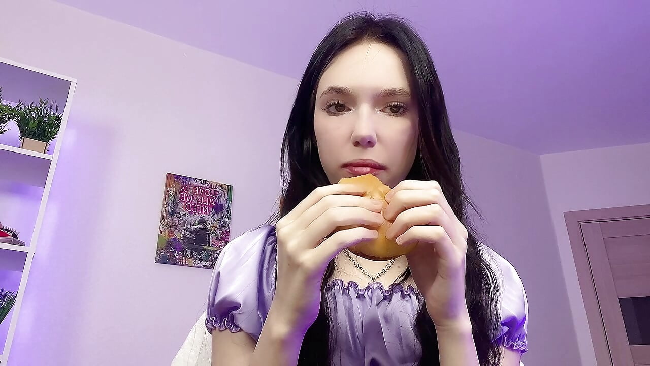 Time for cheeseburger
