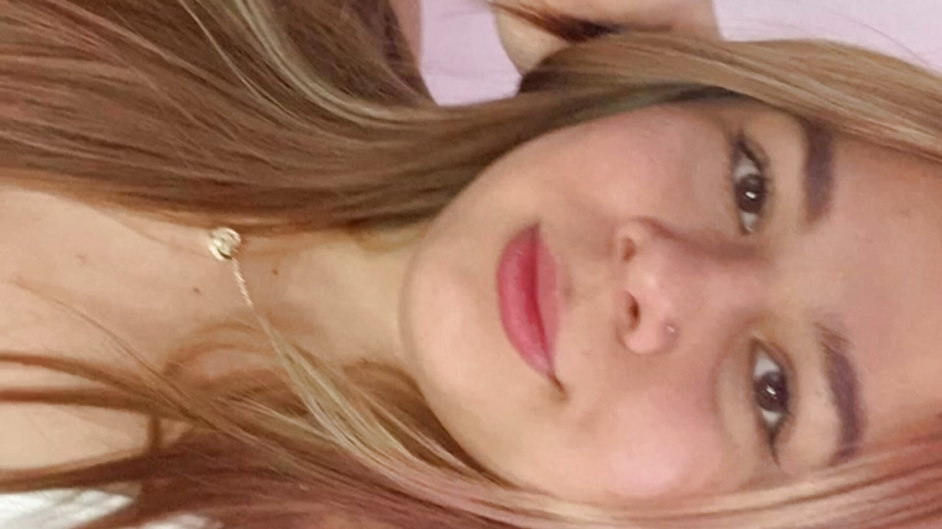 Kisss - video by little_tifanny82 cam model