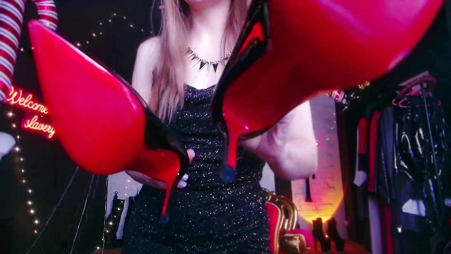 Red soles - video by Jane_Goddess cam model