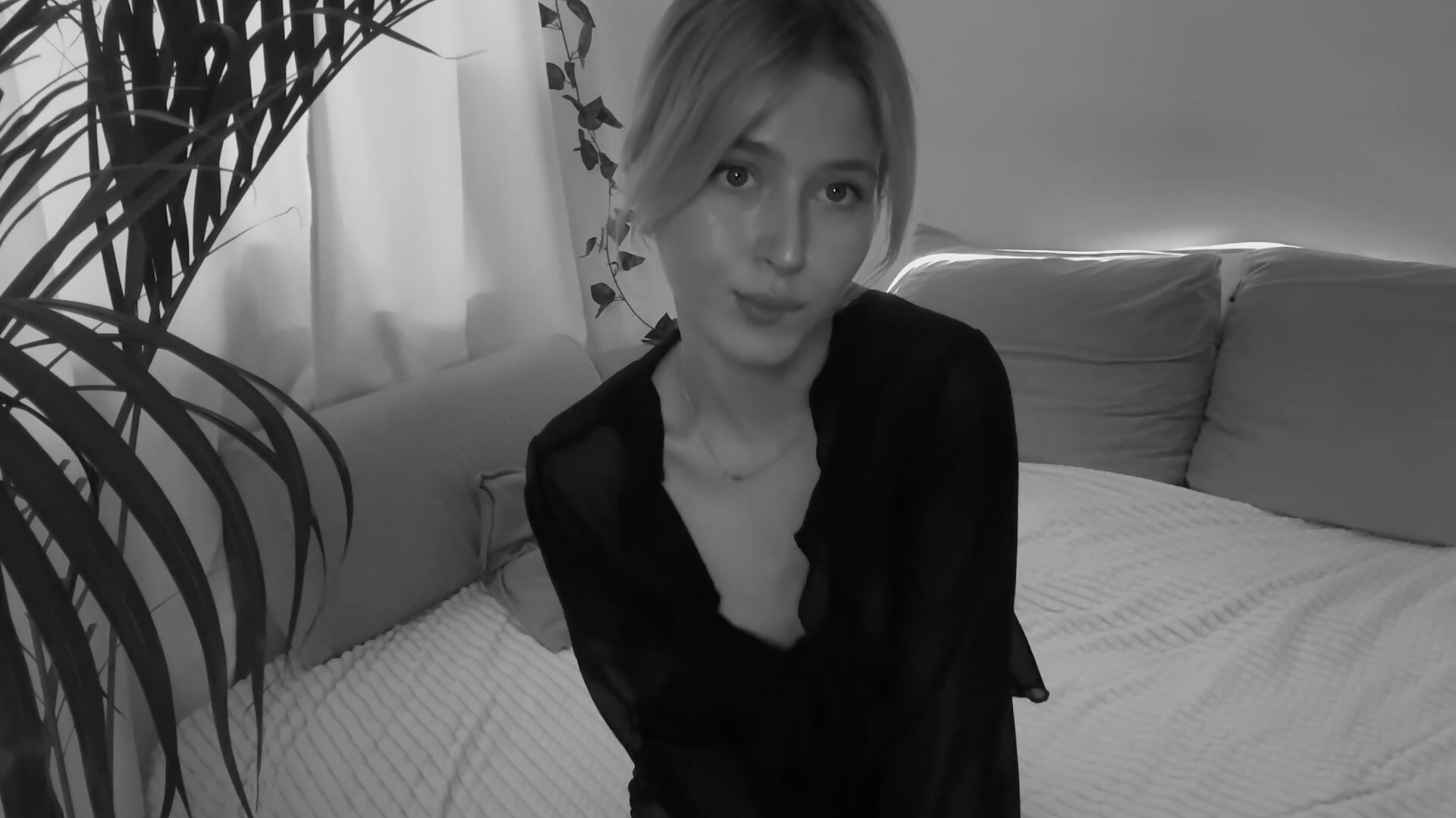 Preview - video by LunaRase cam model