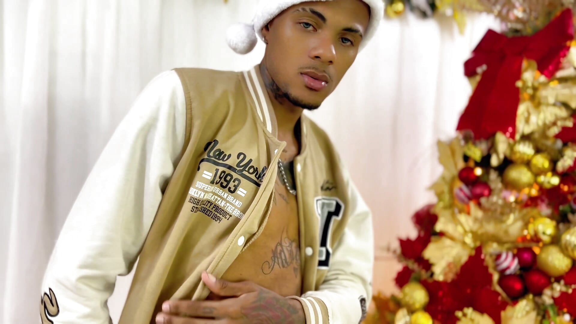 Merry Christmas for all - vidéo du modèle de showcams TysonWalkers