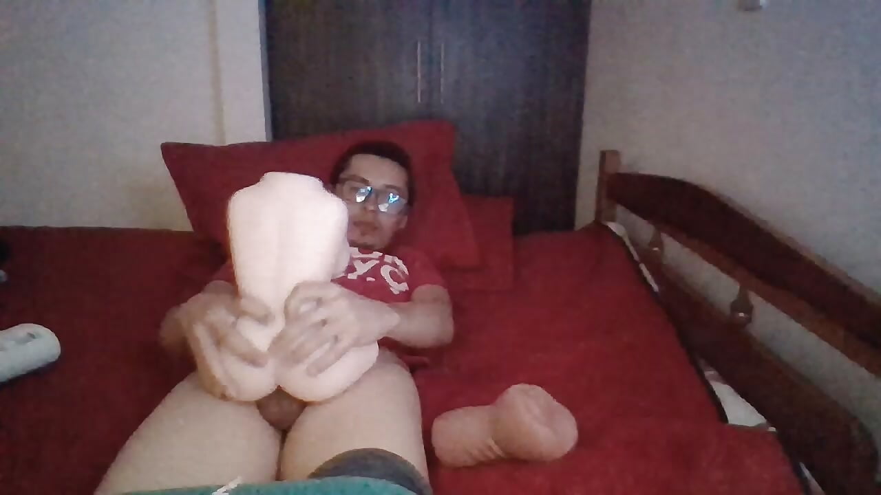 Masturbacion Matutina con Juguetes – video modela na kameri mByronaWilsv
