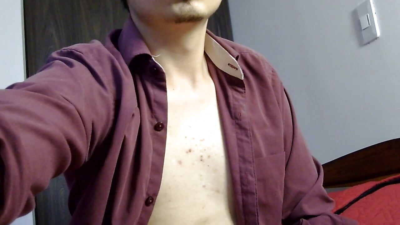 Venida en Camisa - video od modelky/modela ParteCulosyCucas