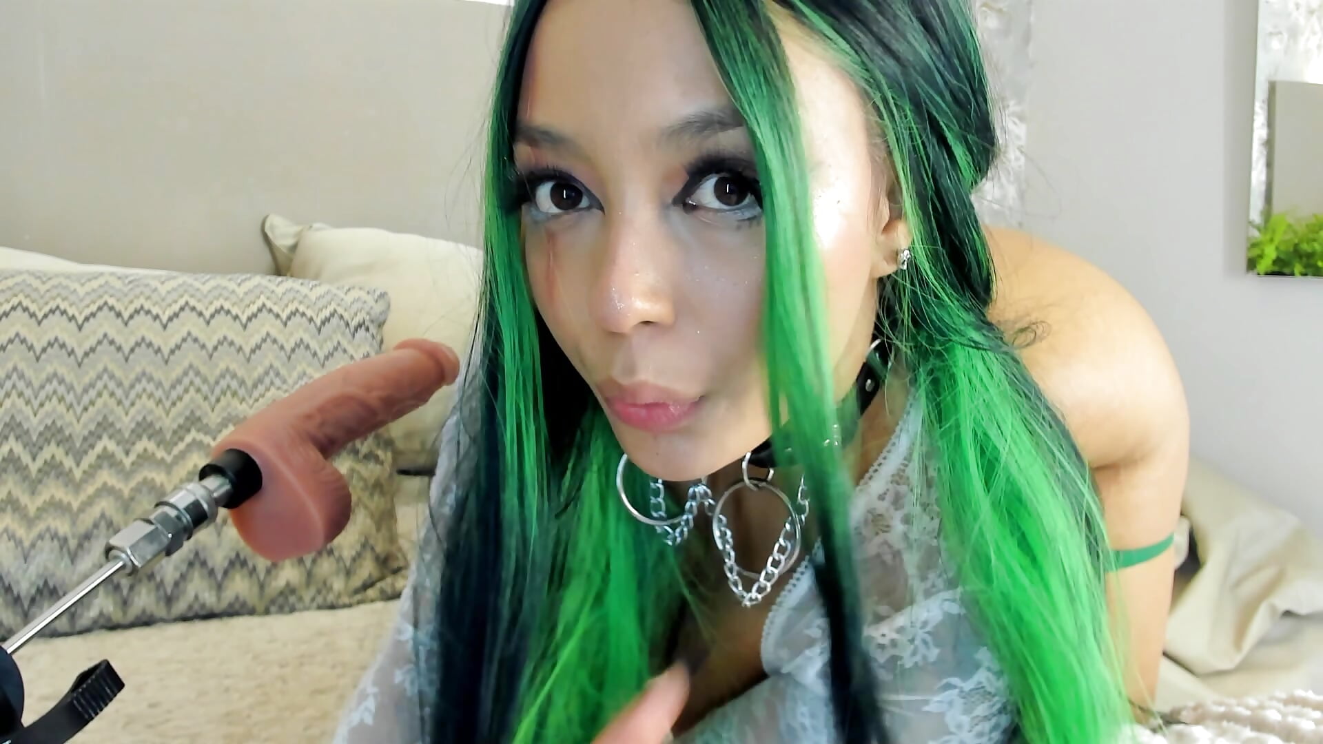 I’m warming up my mouth for battle already… 🥵👅💦