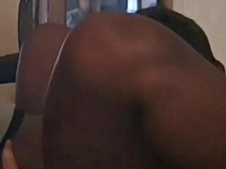 Eating 19yr old pussy – video af Billythekidd1978 cam-model