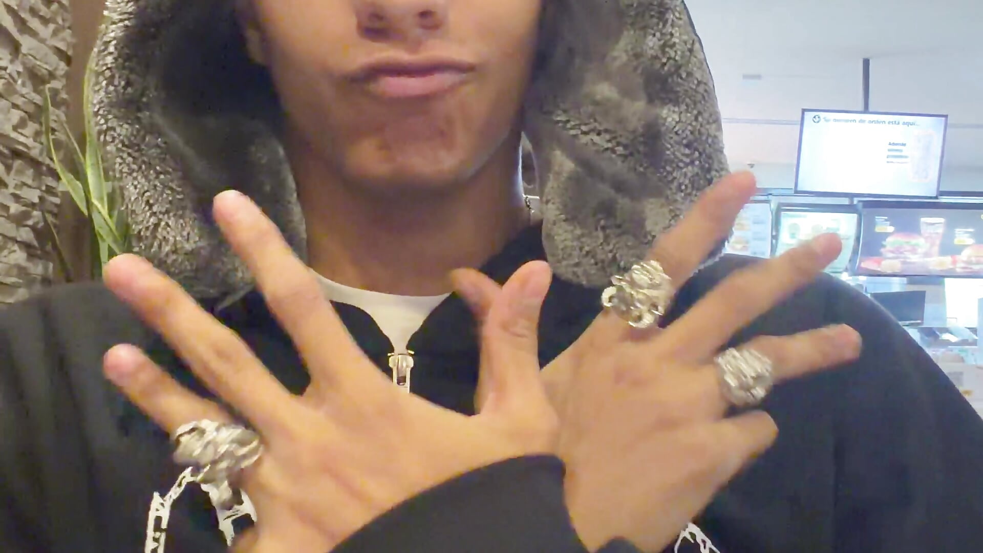 Me random - video by JamesDreams cam model