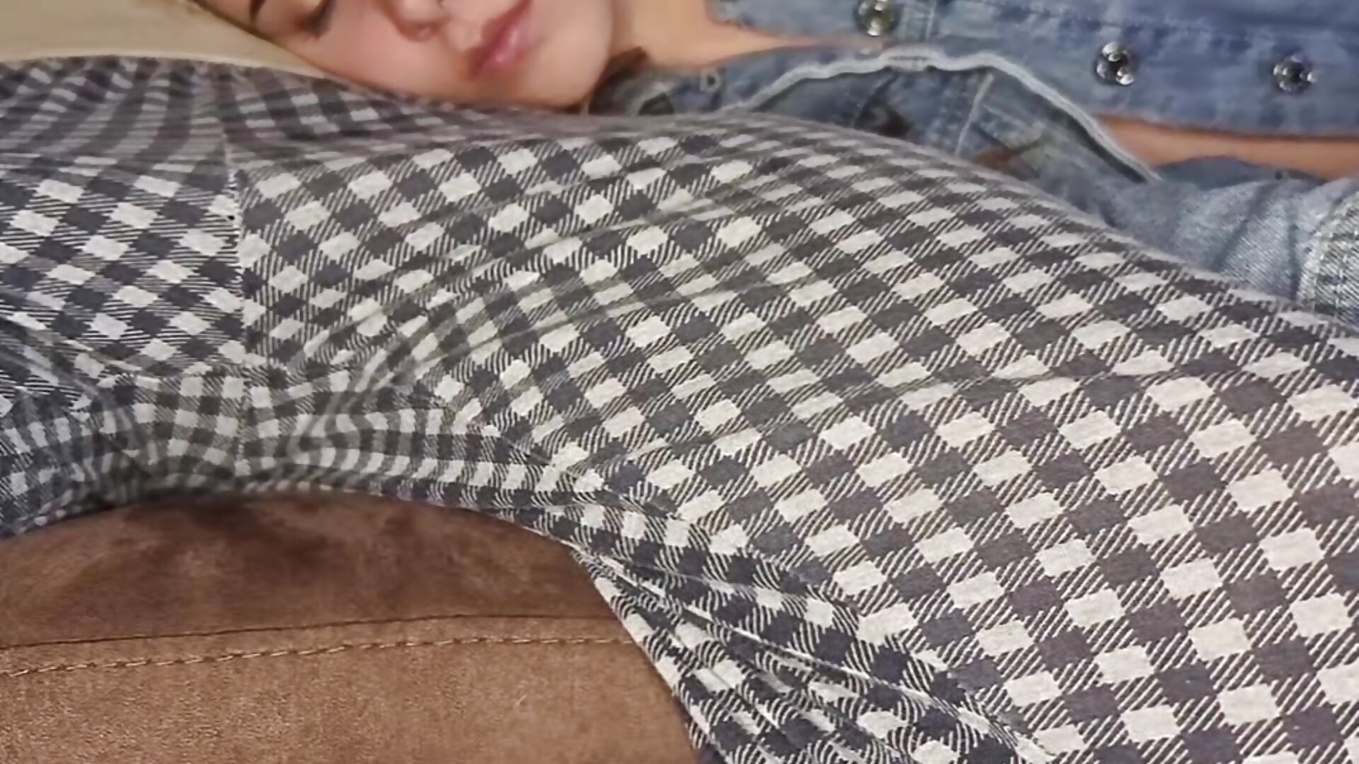 I woke up with a mouth full of sperm 🍆💦😛😋 - video by LeylaRosse cam model