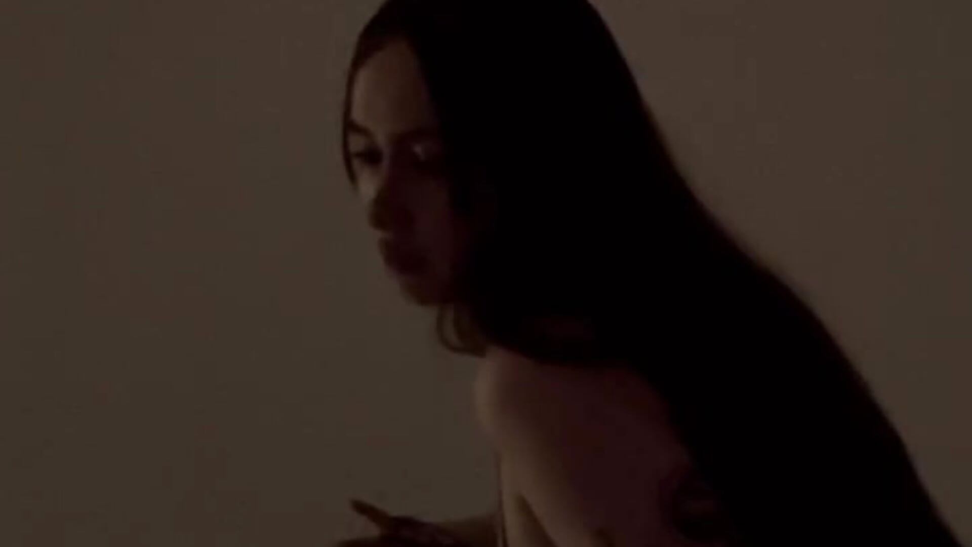 body - video by AmyRosst cam model