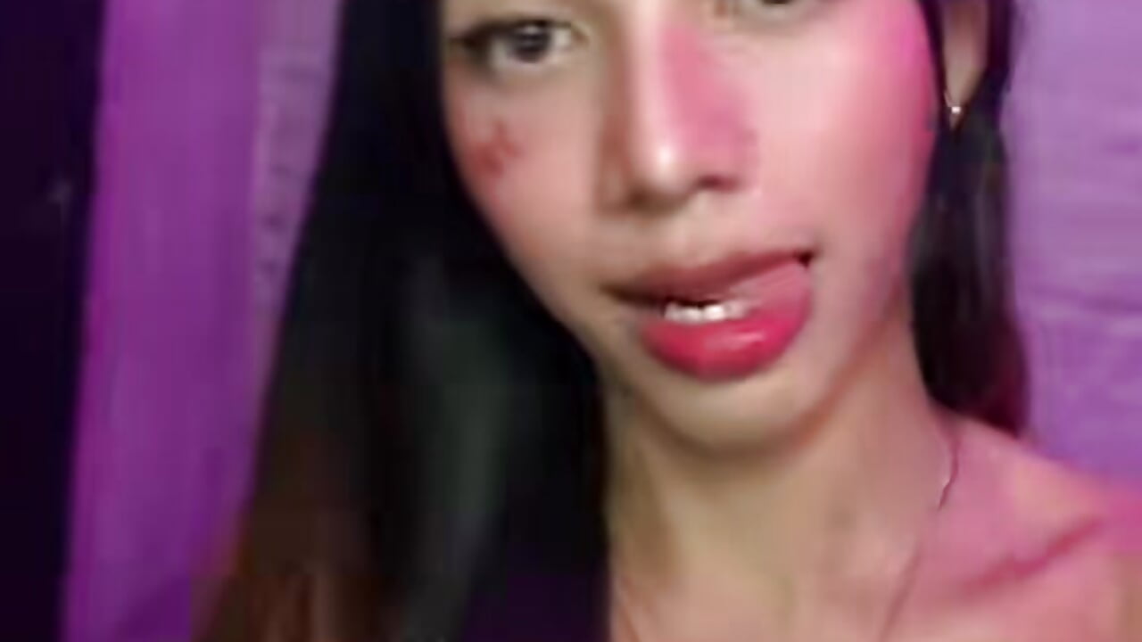 v14044g50000cvtr107og65glrs5qvmg - video by MariaFuccker29 cam model