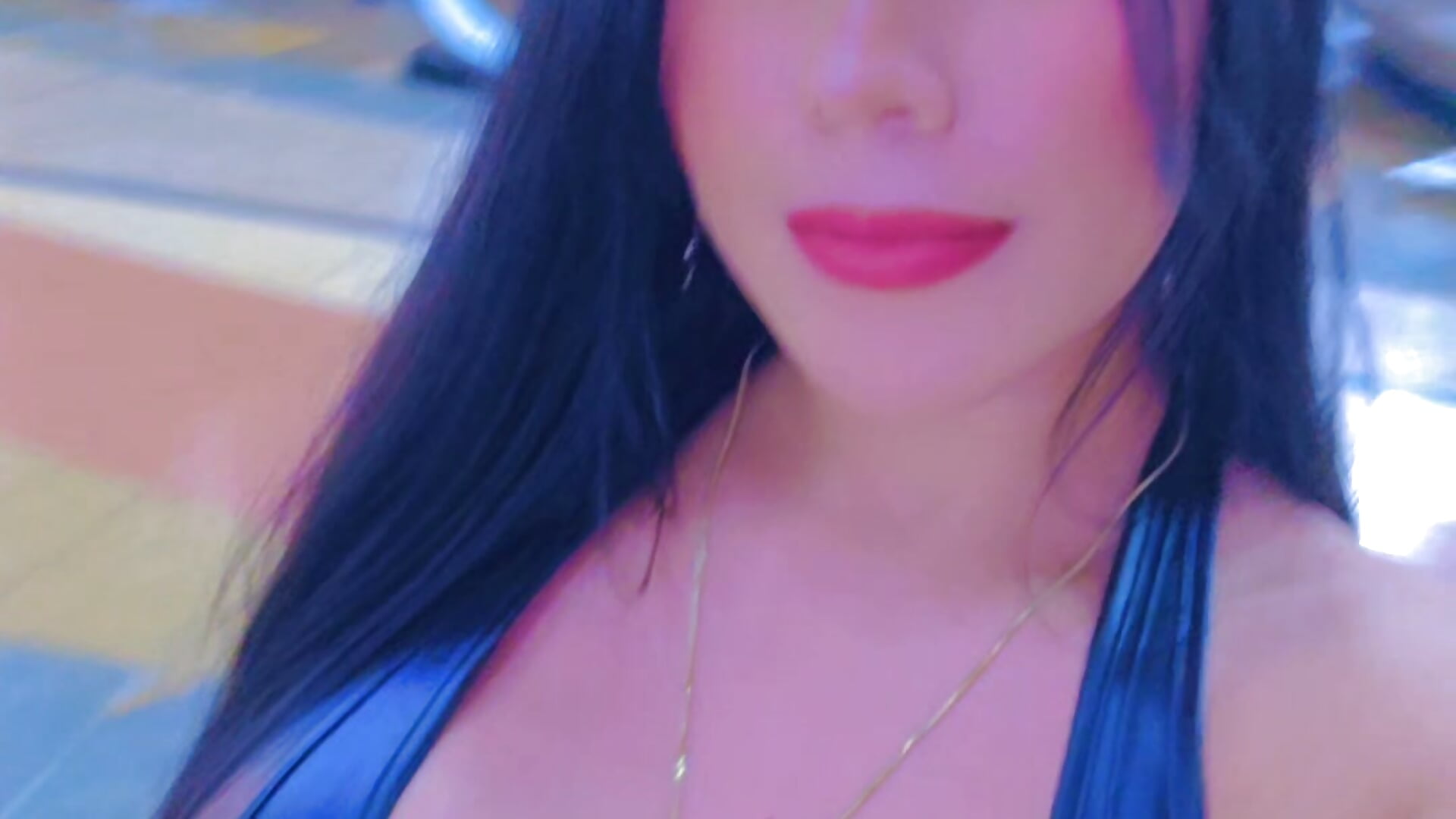 🥰 - vidéo du modèle de showcams Adriana-55