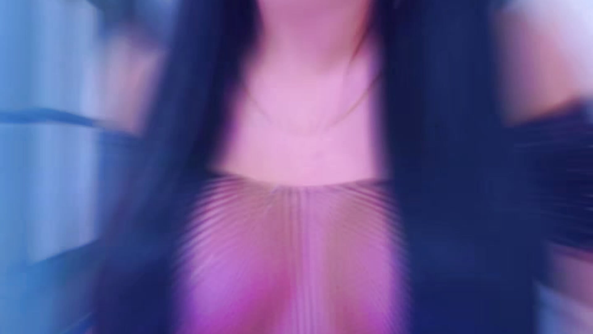 Sensual - video của người mẫu cam Adriana-55