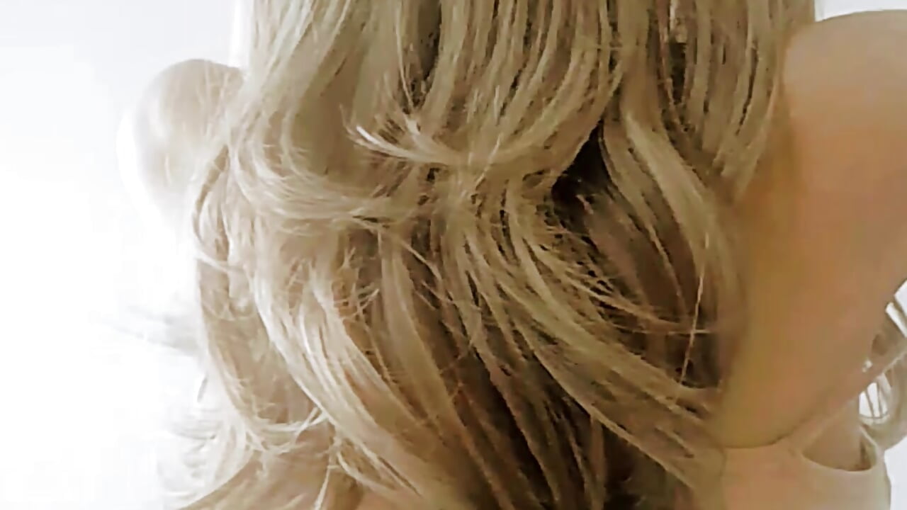 profile-intro-video-1702826871 - video by IreneIrene cam model