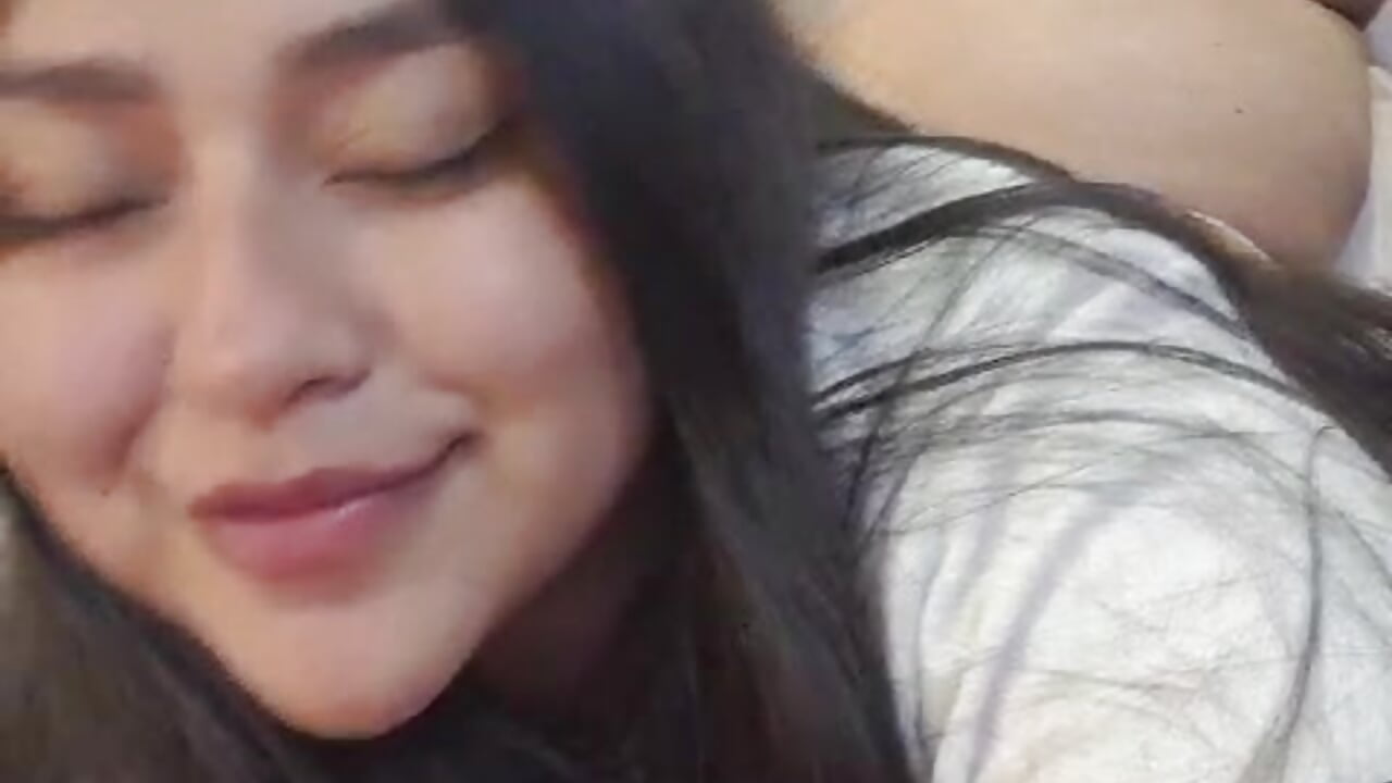 Heyy - vidéo du modèle de showcams grace77__